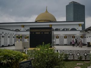 Ada Masjid Megah di Lantai 7 Blok M Square, Bisa Tampung 6.000 Jemaah Ada Masjid Megah di Lantai 7 Blok M Square, Bisa Tampung 6.000 Jemaah