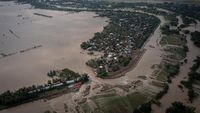 Potret Tanggul Sungai di Grobogan Jebol, 21 Desa Terendam Banjir