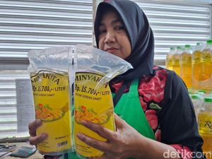 MinyaKita di Cimahi dan Ciamis Tak Sesuai Takaran, Warga Rugi hingga 300 ml MinyaKita di Cimahi dan Ciamis Tak Sesuai Takaran, Warga Rugi hingga 300 ml