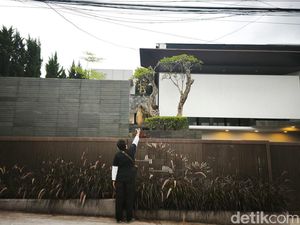 Suara Ridwan Kamil Usai KPK Geledah Rumahnya