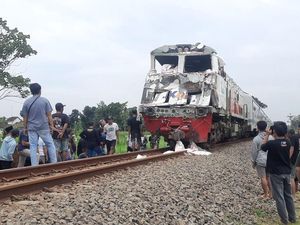 4 Orang Luka Imbas Tabrakan KA Kertanegara Vs Truk di Kediri 4 Orang Luka Imbas Tabrakan KA Kertanegara Vs Truk di Kediri