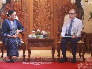 Bahas Kasus Penipuan Online terhadap Perempuan, BI Bali Temui Suastini Koster Bahas Kasus Penipuan Online terhadap Perempuan, BI Bali Temui Suastini Koster