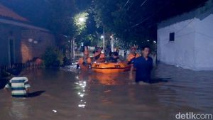 Ratusan Rumah di Probolinggo Terendam Banjir