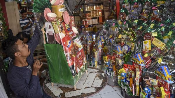 Geliat Pedagang Musiman Parsel Lebaran di Tasikmalaya