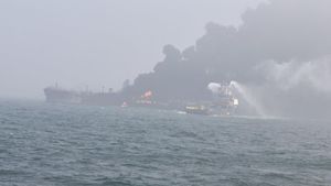 Kapal Tanker-Kapal Kargo Tabrakan Sebabkan Kebakaran di Laut Inggris