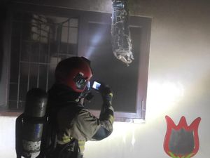 Lantai 2 TK Enderun Islamic Center Surabaya Terbakar gegara Korsleting AC