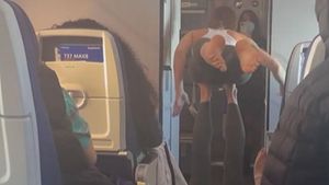 Kelakuan Influencer yang Bikin Tepok Jidat dan Ikutan Kesal