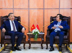 Ketua DPD Bertemu Sekjen Partai Komunis Vietnam, Bahas Pangan-Makan Bergizi