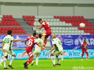 Persis Tertinggal 0-1 dari PSS di Babak Pertama