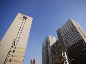 Penampakan Apartemen di Rusia Terkena Serangan Drone Ukraina