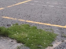 Awan Beku -72,5 Derajat Celsius Pemicu Hujan Es di Jogja-Sleman