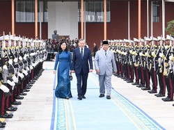 Video: Prabowo Antar Kepulangan Sekjen Partai Komunis Vietnam di Lanud Halim