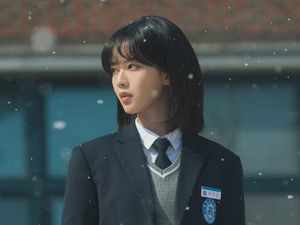 9 Fakta Roh Jeong Eui, Aktris Cantik Pemain Drakor The Witch 9 Fakta Roh Jeong Eui, Aktris Cantik Pemain Drakor The Witch