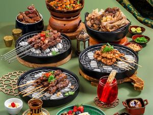 Sajian Istimewa Buka Puasa di Hotel Bintang 5 dengan Pemandangan City View Sajian Istimewa Buka Puasa di Hotel Bintang 5 dengan Pemandangan City View