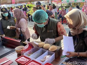 Waduh! BPOM Temukan Makanan Berboraks di Pasar Kuliner Aloon-aloon Semarang Waduh! BPOM Temukan Makanan Berboraks di Pasar Kuliner Aloon-aloon Semarang