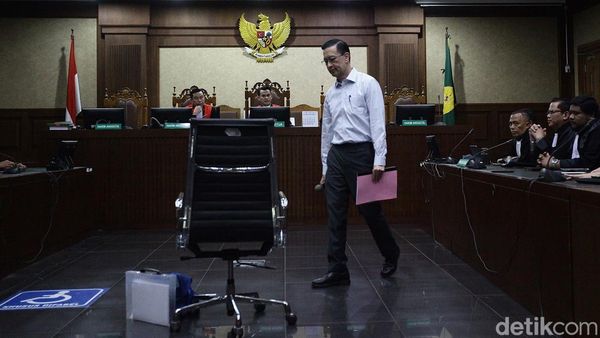 Tom Lembong Jalani Sidang Lanjutan Kasus Impor Gula