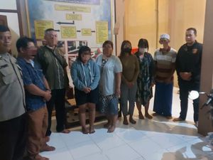 Beroperasi Saat Ramadan, 4 PSK MiChat di Gresik Diamankan Beroperasi Saat Ramadan, 4 PSK MiChat di Gresik Diamankan