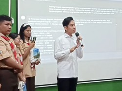 Video Gibran Cerita Awal Gabung HIPMI: Disuruh Senior Ngatur Meja-Kursi