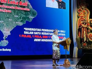 Koster Bakal Naikkan Tunjangan Anggota DPRD Se-Bali Koster Bakal Naikkan Tunjangan Anggota DPRD Se-Bali