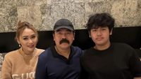 Pose Keren Inul Daratista Masak dan  Kulineran Bareng Keluarga