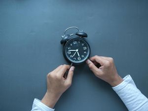 Jadwal Buka Puasa Hari Ini 1 April 2025 di Berbagai Wilayah Indonesia Jadwal Buka Puasa Hari Ini 1 April 2025 di Berbagai Wilayah Indonesia