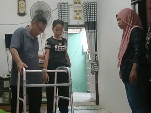 Siswi MTs di Belitung Timur Korban Bully Temannya Sudah Bisa Jalan Siswi MTs di Belitung Timur Korban Bully Temannya Sudah Bisa Jalan