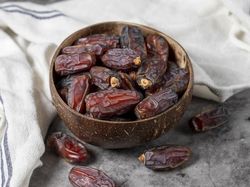5 Jenis Kurma yang Bagus untuk Kontrol Kadar Gula Darah 5 Jenis Kurma yang Bagus untuk Kontrol Kadar Gula Darah
