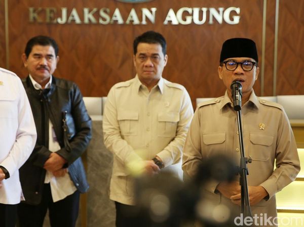 Mendes Minta Kejagung Usut Dana Desa Dipakai Judol