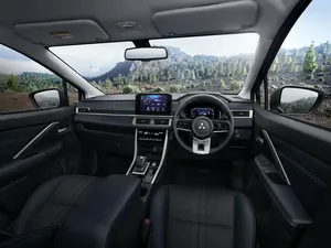 Kaca Mobil Sering Berembun? Tanda-tanda AC Harus Dicek, Tuh! Kaca Mobil Sering Berembun? Tanda-tanda AC Harus Dicek, Tuh!