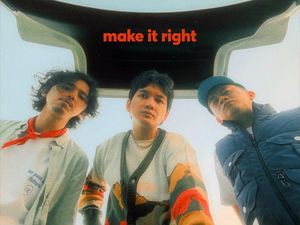 Warna Baru dari Peraukertas dalam Make It Right Warna Baru dari Peraukertas dalam Make It Right