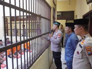 Puluhan Tahanan di Bangkalan Diajak Buka Puasa Bersama