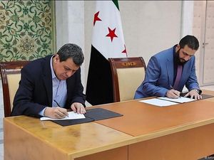 Presiden Interim Suriah dan Pimpinan Kurdi Teken Kesepakatan Integrasi Presiden Interim Suriah dan Pimpinan Kurdi Teken Kesepakatan Integrasi