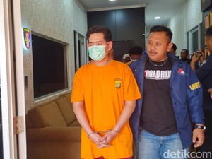 Polisi: Selebgram Rafi Ramadhan Pengedar Narkoba Berkedok Paranormal Polisi: Selebgram Rafi Ramadhan Pengedar Narkoba Berkedok Paranormal