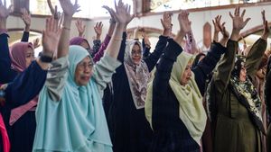 Semangatnya Emak-emak di Bandung Ikut Pesantren Ramadan