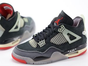 Sneakers Off-White x Air Jordan 4 Bred Terjual Seharga Hampir Rp 1 Miliar Sneakers Off-White x Air Jordan 4 Bred Terjual Seharga Hampir Rp 1 Miliar