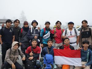 Momen Menaklukkan Atap Jepang yang Tak Akan Terlupakan