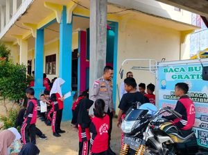 Bripka Mudiyanto Nyalakan Literasi di Natuna Lewat Perpustakaan Keliling