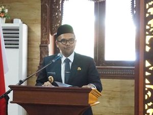Bupati Faiz tentang China Investasi Rp 1 T di Batang: Bukti Kemudahan-Kepastian Hukum untuk Investor Bupati Faiz tentang China Investasi Rp 1 T di Batang: Bukti Kemudahan-Kepastian Hukum untuk Investor