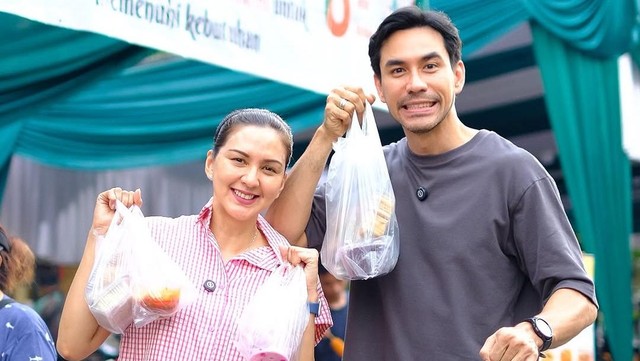 Kabar Terkini Artis dari InsertLive : Pisah Sementara dari Darius, Ini Perjuangan Donna Agnesia Dampingi Anak di Portugal