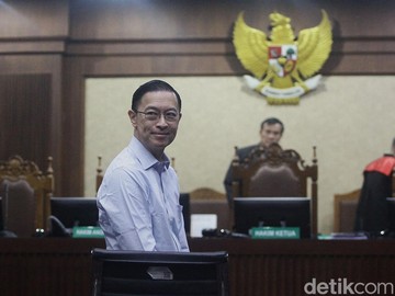 Image of: Tanggapan Kejaksaan Agung terhadap Tom Lembong Mengenai Penyitaan iPad dan MacBook