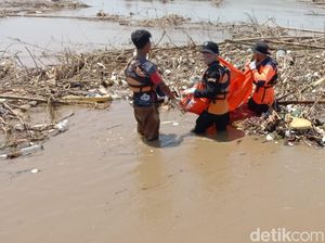 Bocah 10 Tahun Tewas Terseret Arus Sungai Pemali hingga 33 Km