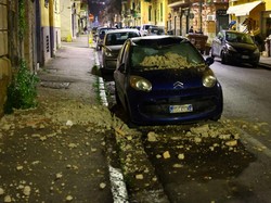 Video: Suasana Naples Italia Setelah Diguncang Gempa, Warga Berhamburan di Jalan