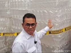 Mendag Segel Gudang MinyaKita di Karawang