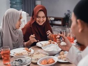 Jadwal Buka Puasa Makassar Hari Ini, Jumat 28 Maret 2025 Jadwal Buka Puasa Makassar Hari Ini, Jumat 28 Maret 2025