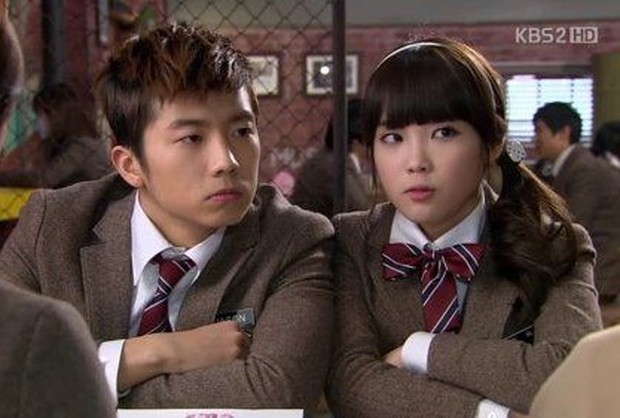 IU dan Jang Wooyoung di Dream High/ Foto: allkpop.com