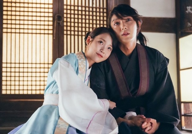 IU dan Lee Joon Gi di Moon Lovers: Scarlet Heart Ryeo/ Foto: soompi.com