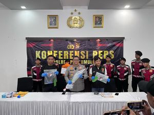 Bos Cuci Mobil Tewas Bersimbah Darah Dibunuh 2 ABG Karyawannya Bos Cuci Mobil Tewas Bersimbah Darah Dibunuh 2 ABG Karyawannya