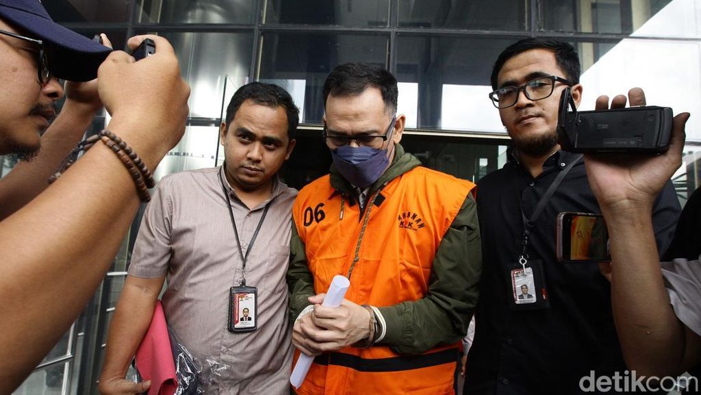 Kasus Korupsi Rp 11,7 Triliun, KPK Tahan Newin Nugroho Kasus Korupsi Rp 11,7 Triliun, KPK Tahan Newin Nugroho