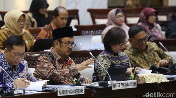 Kepala Bappenas-Komisi XI Raker Bahas RPJMN 2025-2029