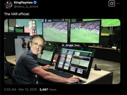 Satu lagi meme soal Florentino Perez, kali ini sedang bertindak jadi pengadil lapangan VAR.  Foto: dok. Internet/X (Twitter)